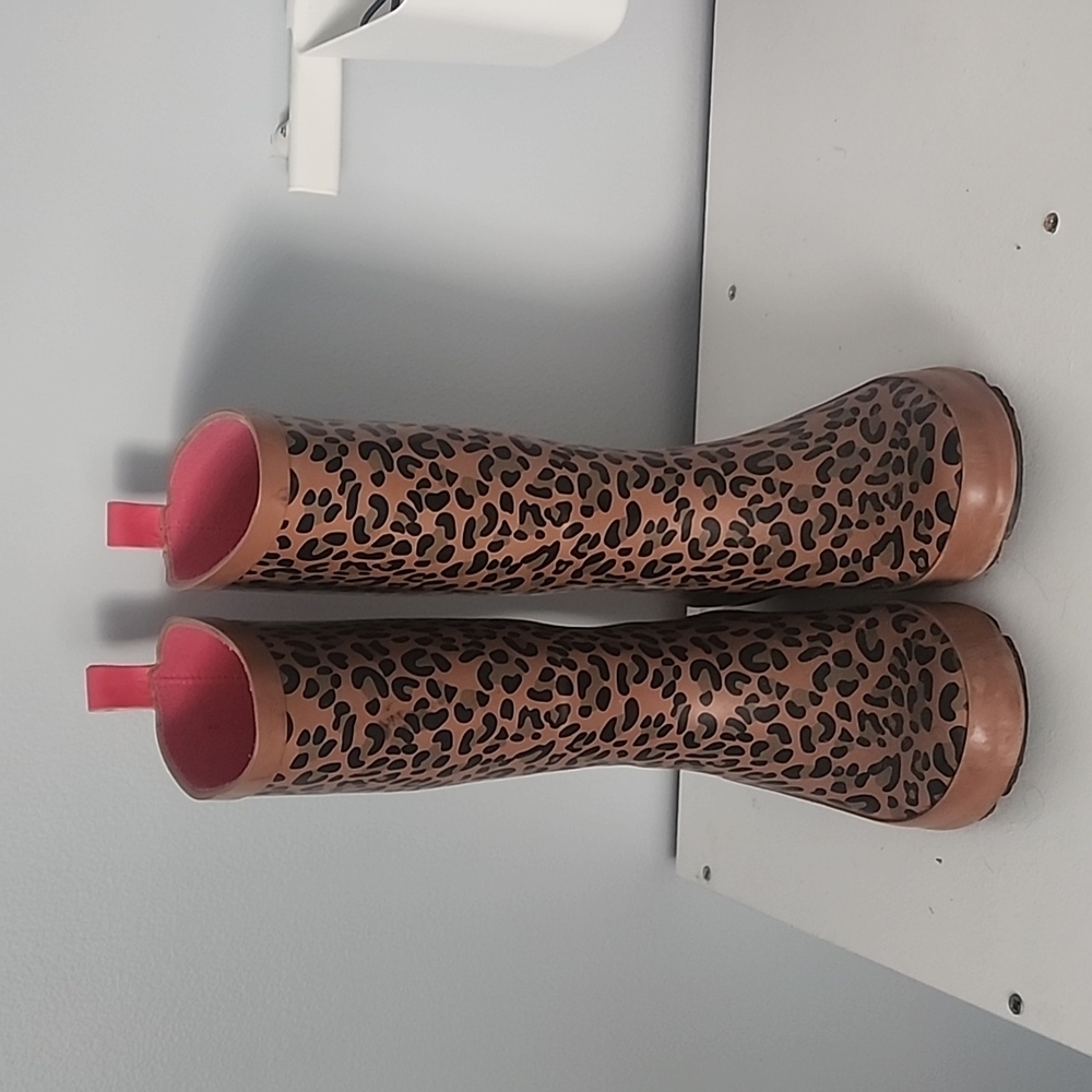 Rain boots